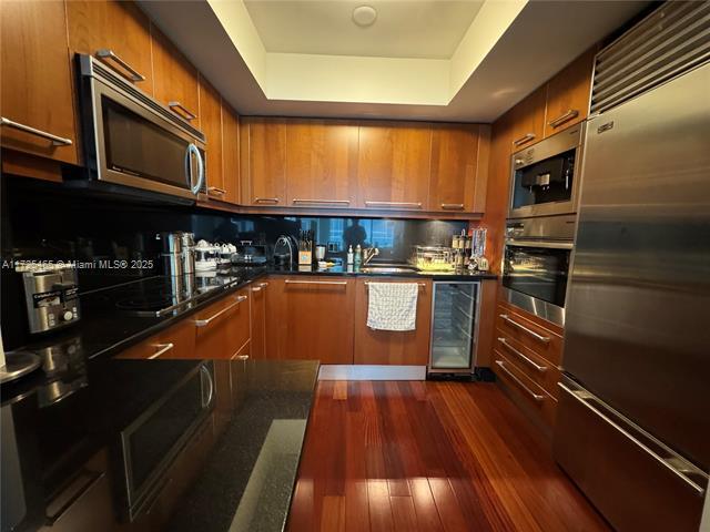 Building Photo - 1331 Brickell Bay Dr