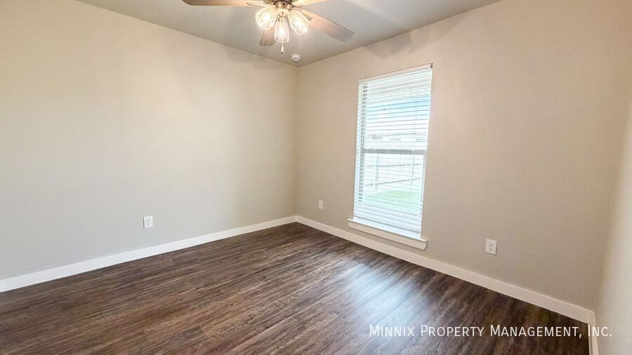 Building Photo - 2133 Kokomo Ave