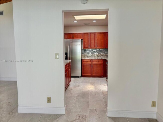 Building Photo - 11615 NW 23rd Ct