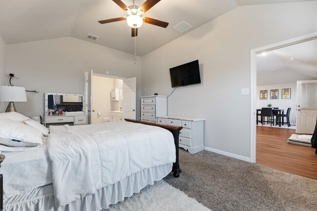 Building Photo - 5538 Jade Vly