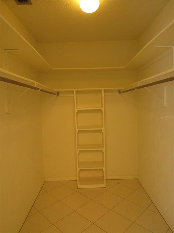 Building Photo - 1608 Lilliput Ct