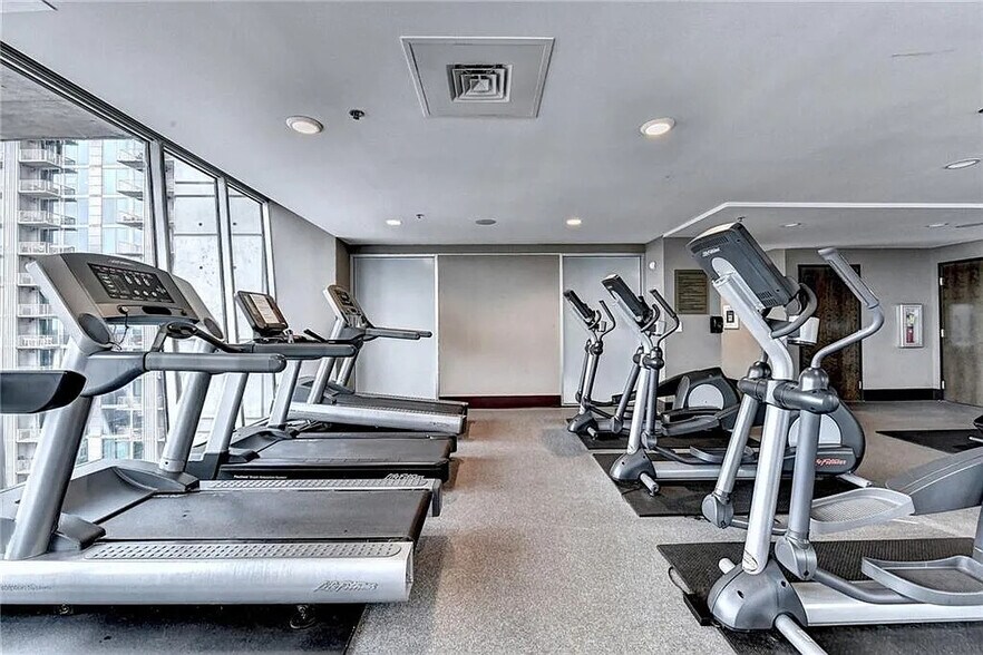 Building Photo - 855 Peachtree St NE