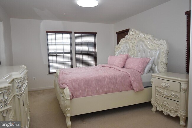 Building Photo - 8324 Stickley Ct