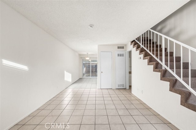 Building Photo - 324 E Ave Q7