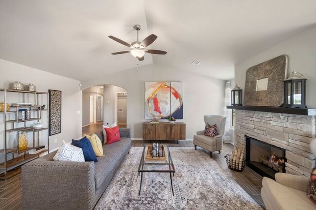 Building Photo - Brand New Model Home for Lease!