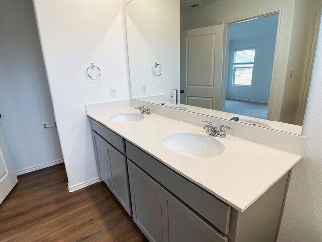 Building Photo - 1445 Marley