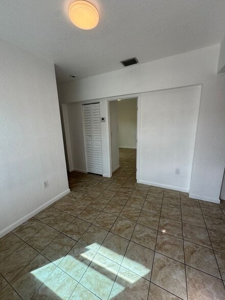 Building Photo - 3055 NW 76th St