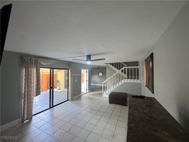 Building Photo - 1708 Park Meadows Dr