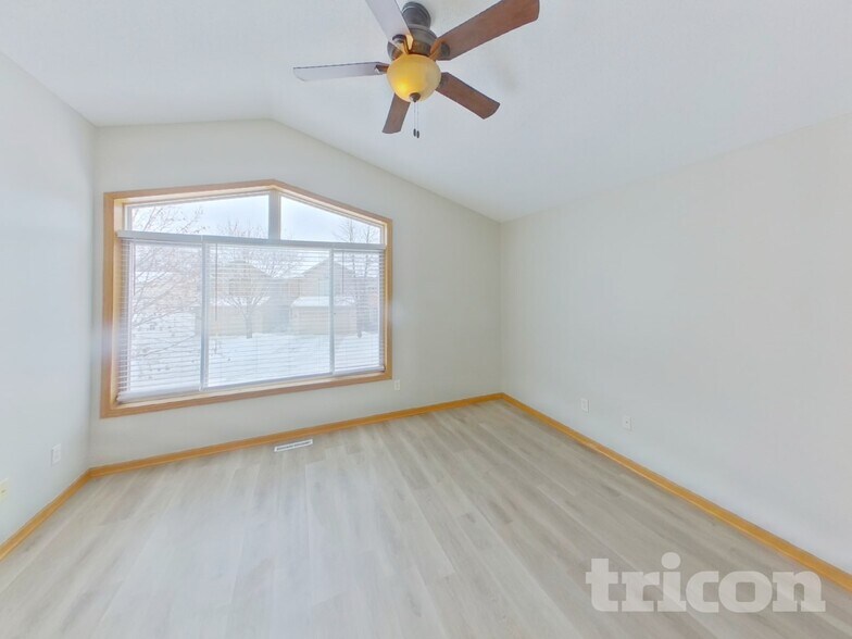 Building Photo - 1134 Pine St