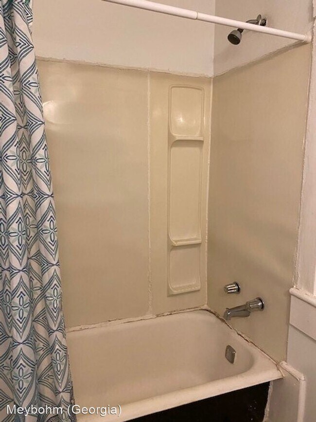 Building Photo - 1 br, 1 bath House - 2413 1/2 Walton Way