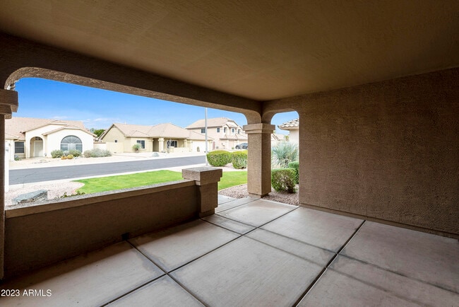 Building Photo - 4611 E Fernwood Ct