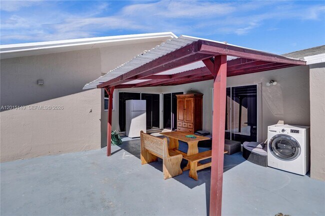 Building Photo - 11854 SW 210th St