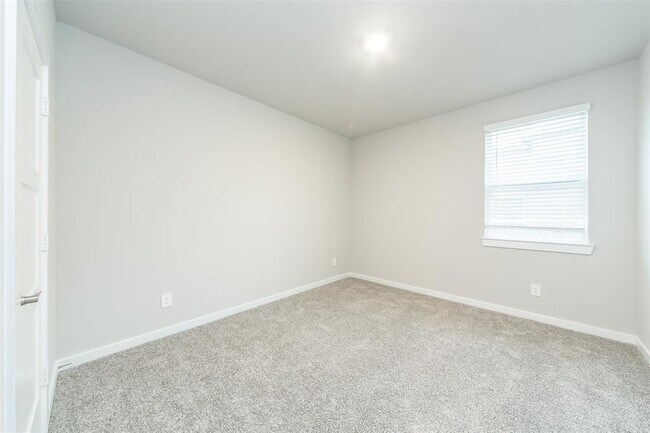 Building Photo - 22503 Cappella Vlg Ln