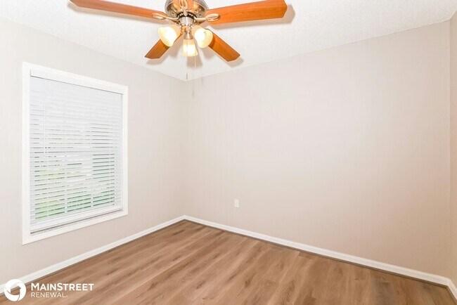 Building Photo - 902 English Oaks Ct