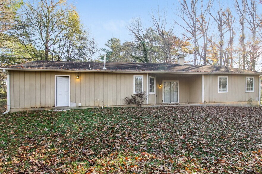 Building Photo - 4265 Loveless Pl