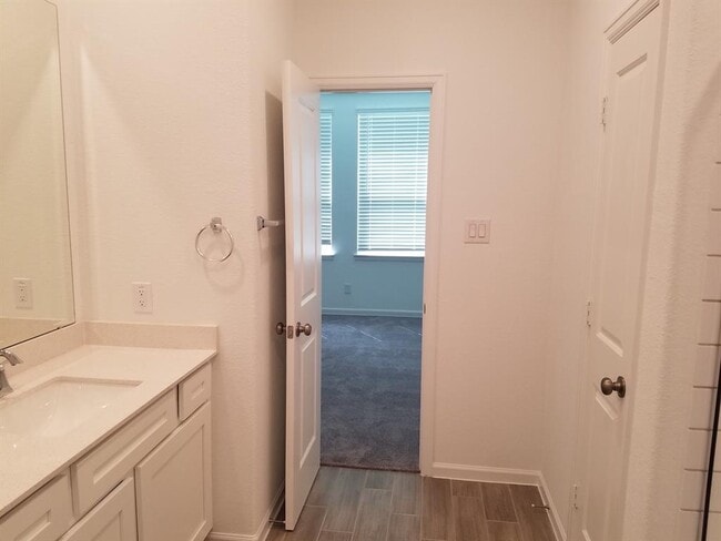 Building Photo - 535 Bristol Tide Ct