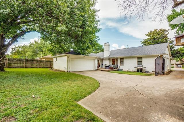 Building Photo - 6711 Kingsbury Dr