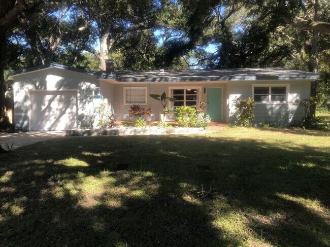 Primary Photo - 8151 26th Ave N