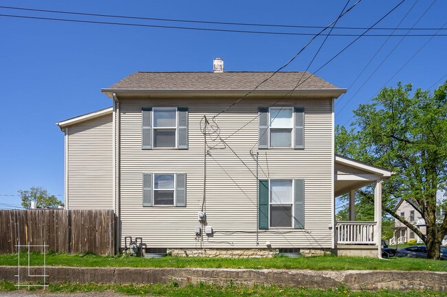 Building Photo - Available 5/12/2025