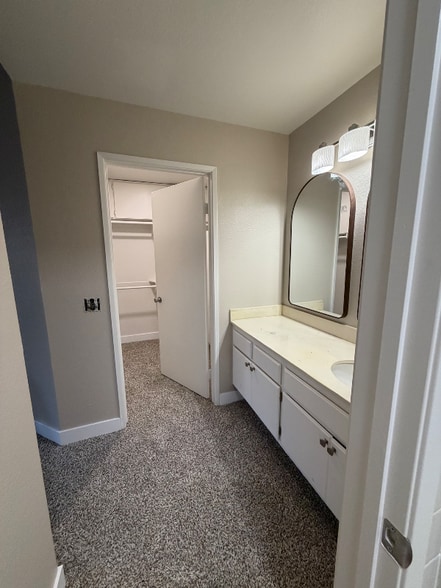 Building Photo - 11519 Fury Ln