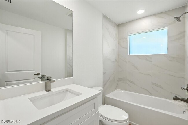 Building Photo - 2607 38th St SW