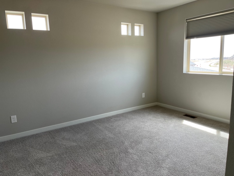 Building Photo - 6986 Silvergrass Dr