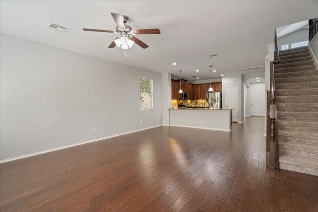 Building Photo - 15 Stone Terrace Dr