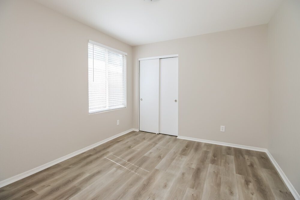 Building Photo - 1866 W 20th Ave