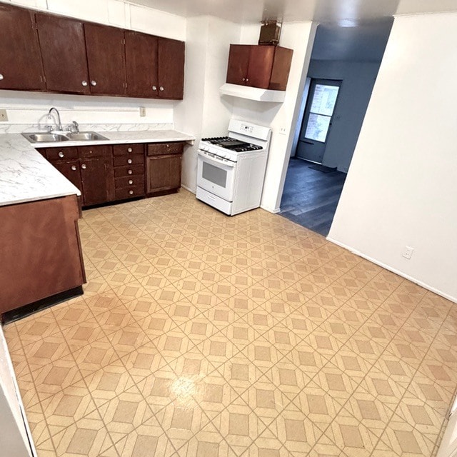 Building Photo - 1117 N Northwood Dr