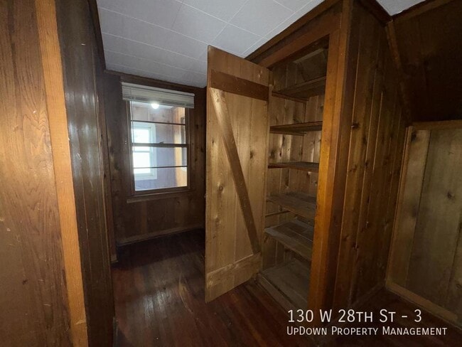 Building Photo - 130 W 28th St