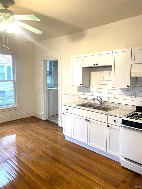 Building Photo - 412 Douglas St