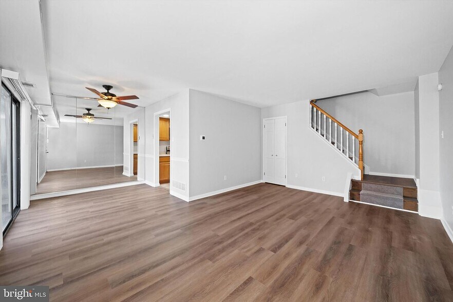 Building Photo - 4938 W Brigantine Ct