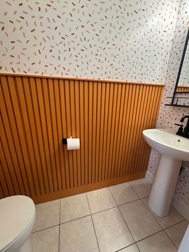 Building Photo - Beautiful Saratoga Springs home for rent!