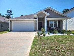 Building Photo - 5379 Peach Dr