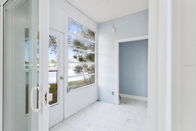 Building Photo - 647 N Keene Rd