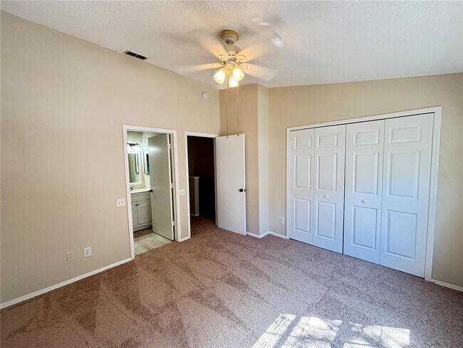 Building Photo - 8522 Hunters Key Cir