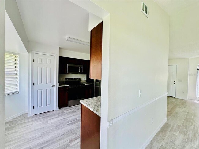 Building Photo - 2532 Haulover Blvd