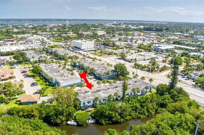 Building Photo - 950 S Kanner Hwy