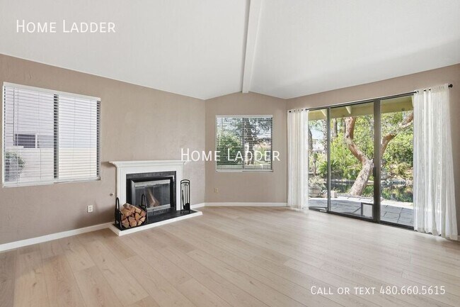 Building Photo - 514 S Marina Dr