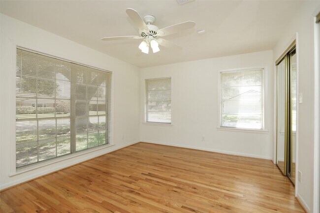Building Photo - 4403 Omeara Dr