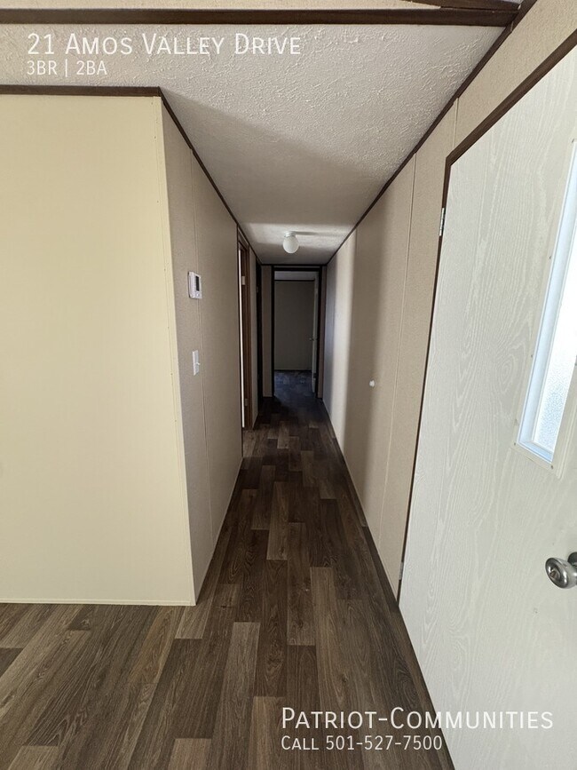 Building Photo - 21 Amos Valley Dr