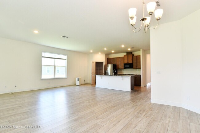 Building Photo - 1542 Killian Dr