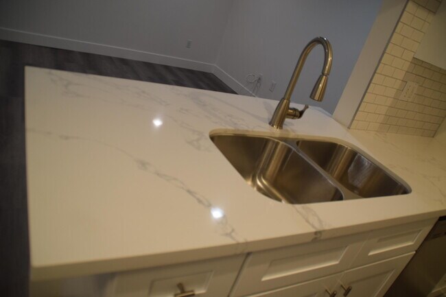 Building Photo - 82567 Ave 48 Ave