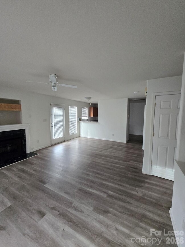 Building Photo - 1145 Triece Ln