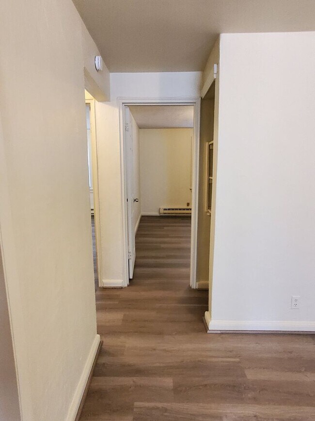 Building Photo - REV5214#A-EA