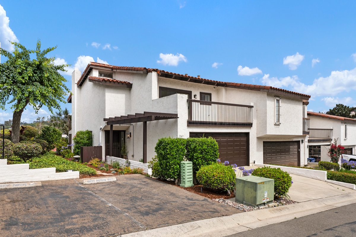 Building Photo - 1047 Santa Helena Park Ct