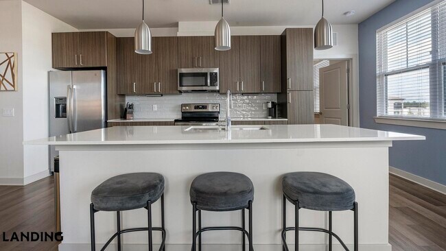 Building Photo - 11900 Marquina Blvd