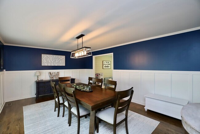 Building Photo - 2459 Clematis Trail