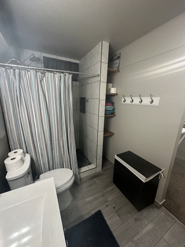 Building Photo - 11916 Barrett St