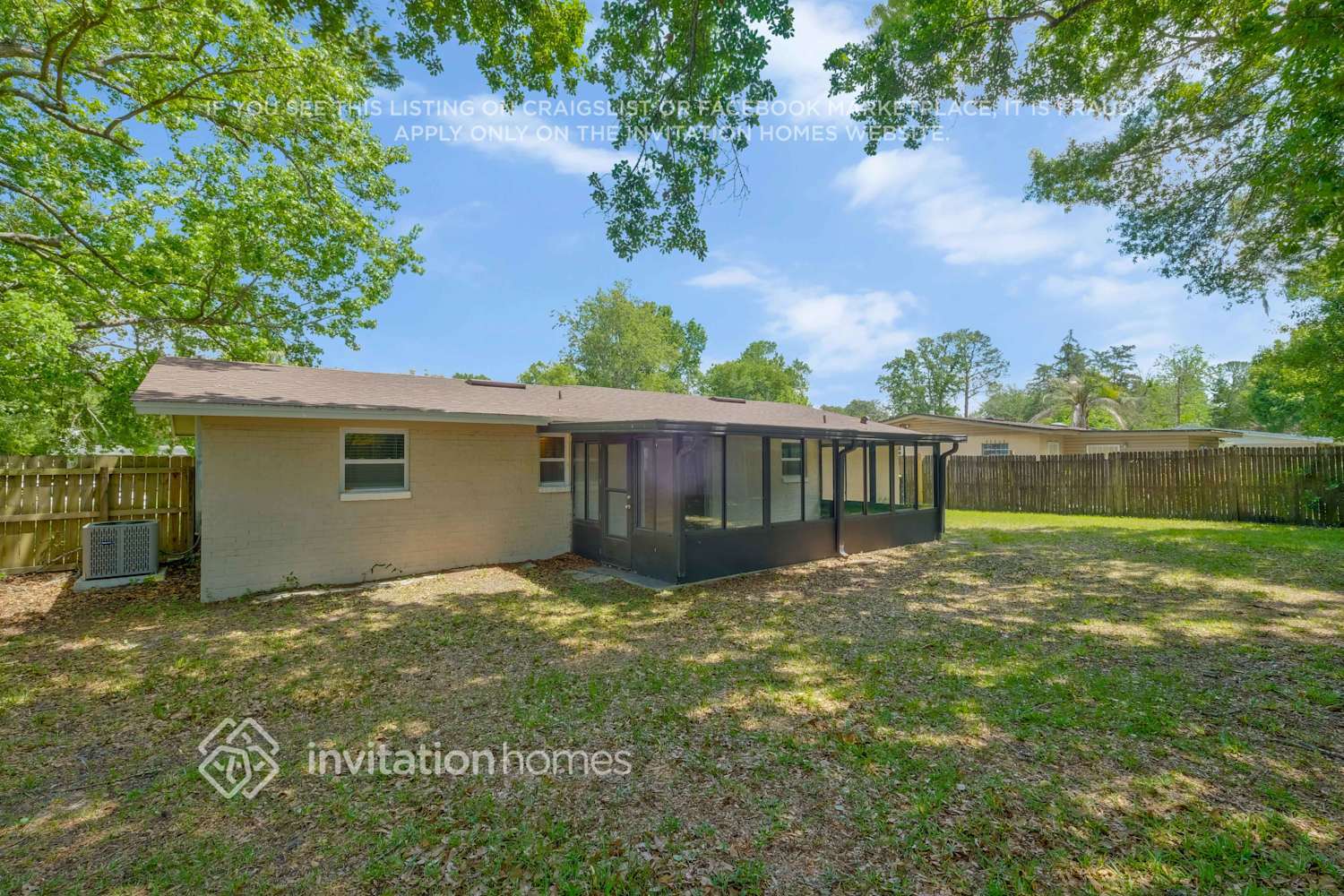 Building Photo - 4238 Sabine Dr